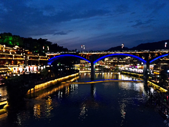 湖南精彩活动，致敬嘉宾与观众朋友们