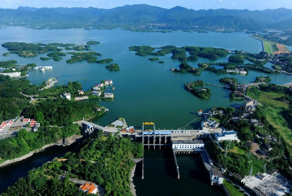 千年江汉,湖北绿色家园播音稿纪实